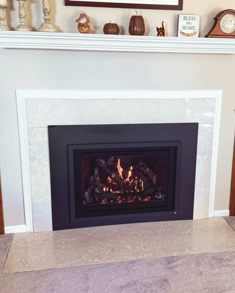Travis 34 DVL gas insert installed and operating in a Collegeville, PA family room