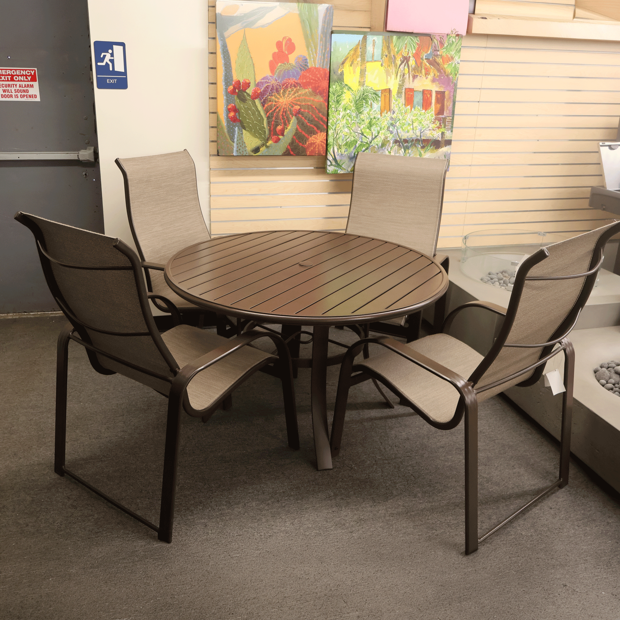 Winston Java 48" Round Patio Dining Table with 4 Chairs